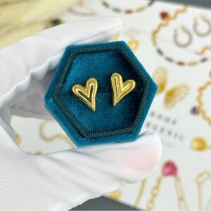 Gold Minimalist Heart Earrings